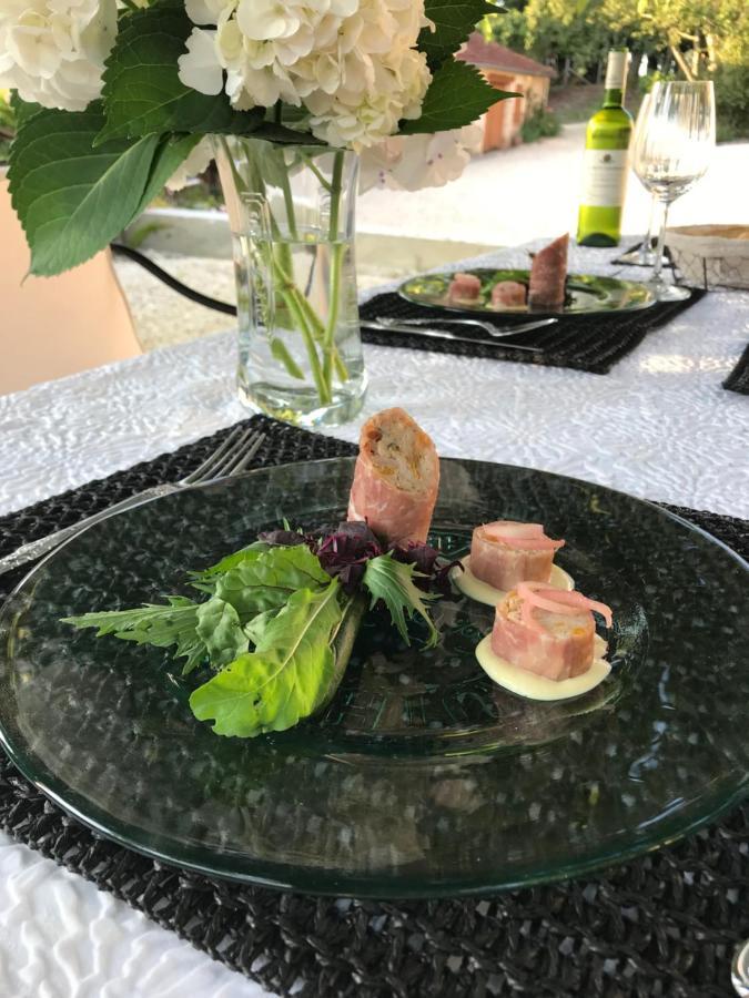 לינה וארוחת בוקר Porcheresse Les Ombrieres מראה חיצוני תמונה